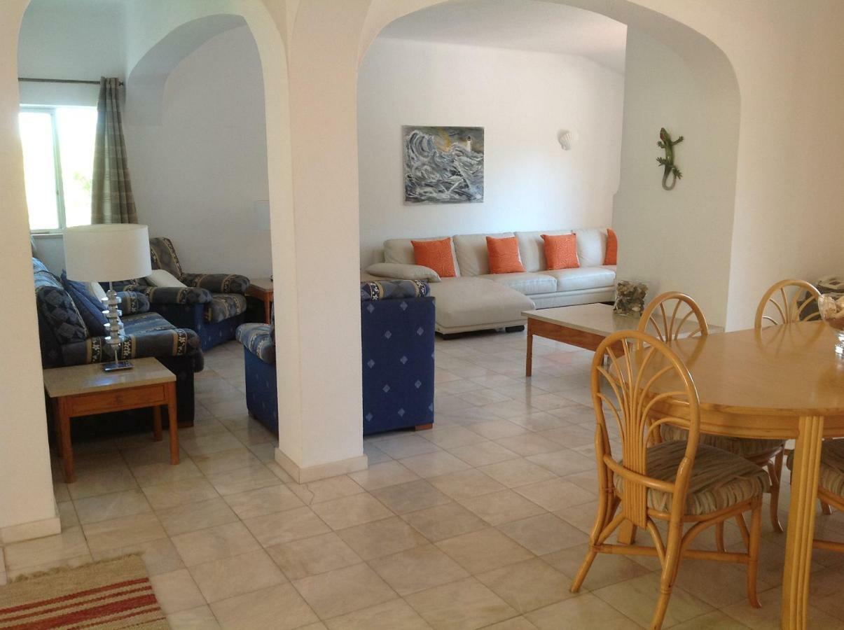 ואלה דה לובו Villa Oleander מראה חיצוני תמונה